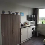 Bbwesteinder Vof Bed & Breakfast *